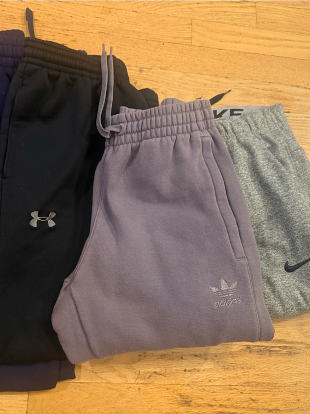 Women’s under armor sweatpants adidas grey supreme joggers grey nike pro joggers